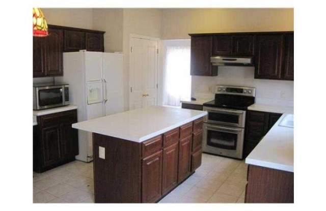 13560 Kingsbury Drive Gallery 4