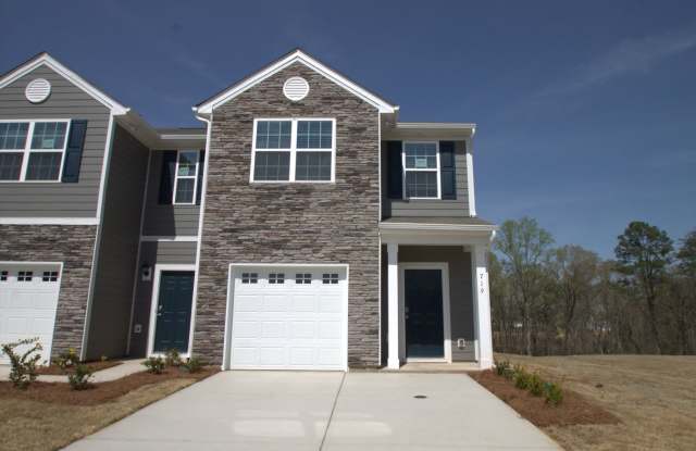 Exclusively Offered by Muse Realty Rentals, LLC Gallery 1