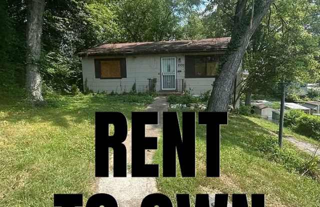 2535 Avis St photos photos