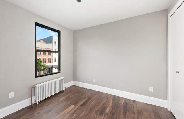 116 Roebling Street Gallery 4