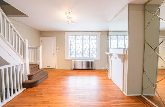 LaSalle Home with Three Bedrooms and Den photos photos