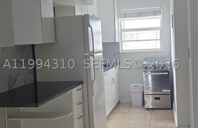 620 76th St photos photos