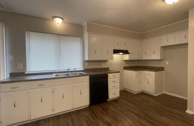 1824 Joyce Ct Gallery 3