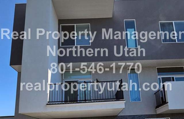 Newly Built 4 Bedroom Townhome in Clearfield Now Available! - 1677 South 245 West, Clearfield, UT 84015