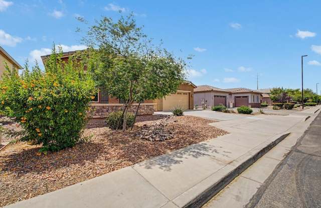 1133 E Buckingham Avenue photos photos