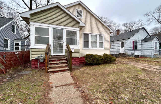 Three Bedroom Home in Muskegon photos photos Three Bedroom Home in Muskegon photos photos