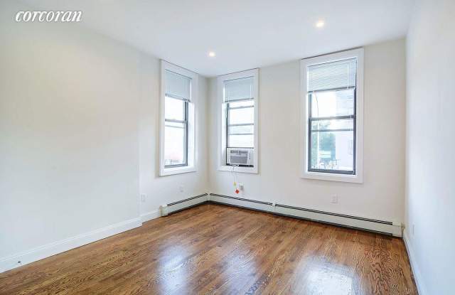 383 Knickerbocker Avenue Gallery 3