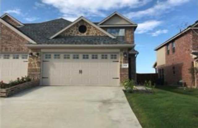 4920-4922 Villas Drive - 4920 Villas Drive, Sanger, TX 76266