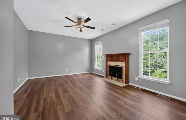 17694 AVENEL Lane Gallery 3