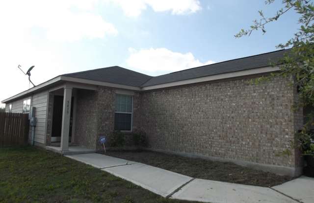 5819 Forest Canyon Gallery 2