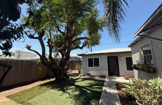 Completely Renovated 2 Bed / 1 Bath Back House – Move-In Ready! photos photos Completely Renovated 2 Bed / 1 Bath Back House – Move-In Ready! photos photos