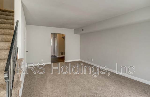5244 Goolsby CT Gallery 3