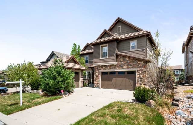 Luxury 4BD, 4BA Backcountry Home with Fenced Yard - 10640 Star Thistle Court, Highlands Ranch, CO 80126