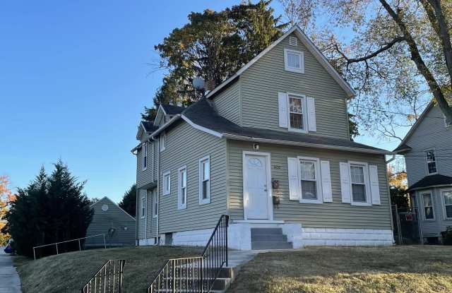 400 Kingston Avenue - 400 Kingston Avenue, Barrington, NJ 08007