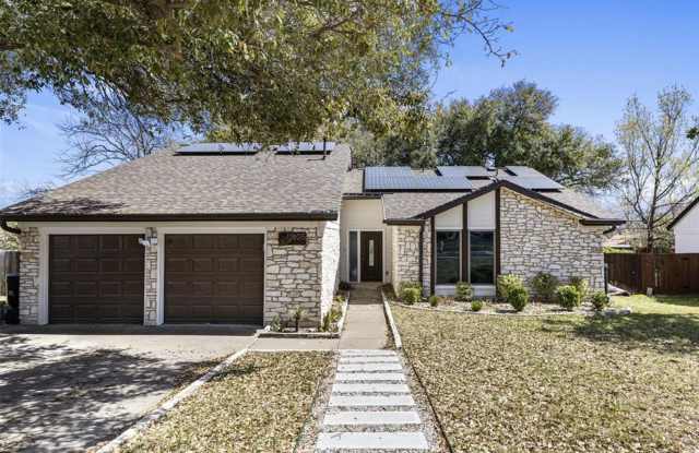 Great modern looking 3 bedroom available for rent! photos photos