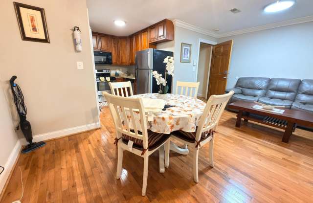 6218 GEORGIA Avenue NW unit: 3 photos photos