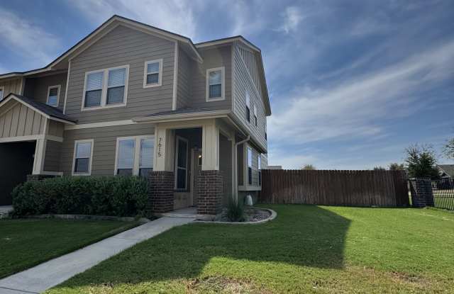 7615 Stonehollow Gallery 1