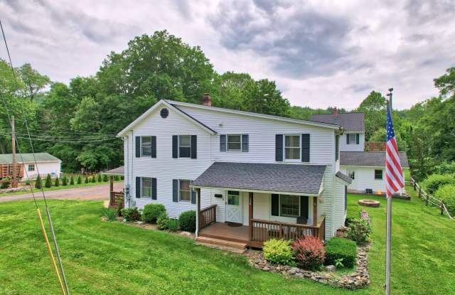 136 Reynolds Bridge Road photos photos