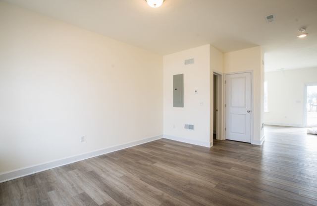 BRAND NEW- Duplexes Gallery 3