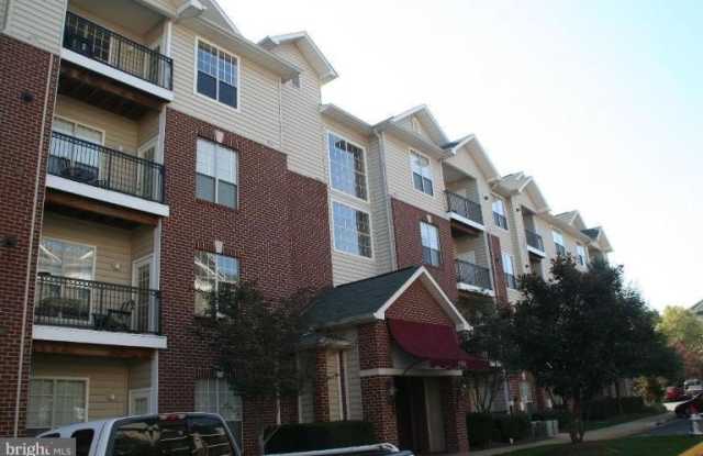 1581 SPRING GATE DRIVE photos photos