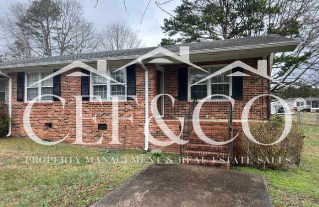 612 North Maple Street photos photos