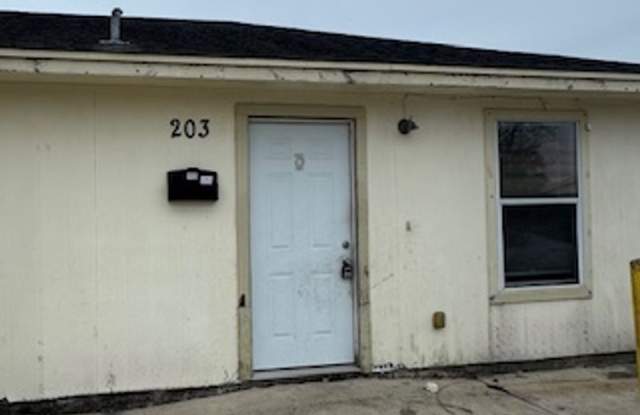 2851 Highland #203 photos photos