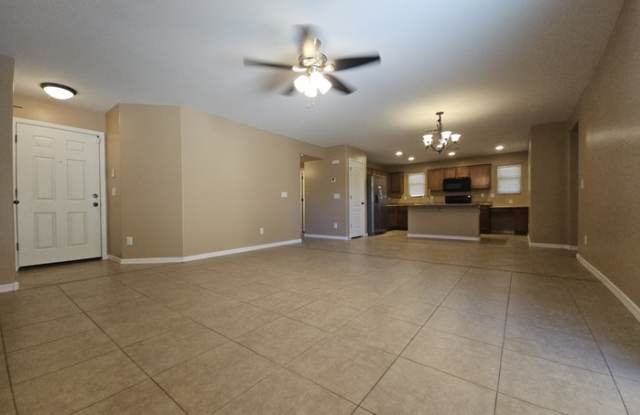 998 West Desert Sky Drive Gallery 3