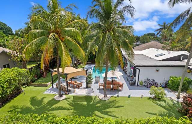 199 N Country Club Boulevard photos photos