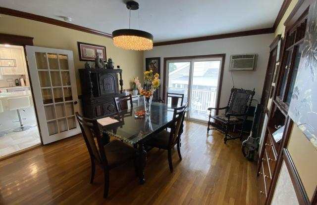 192 Elm St. Gallery 3