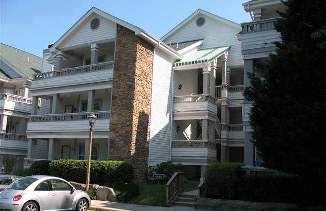 4447 FAIR STONE Drive Gallery 1