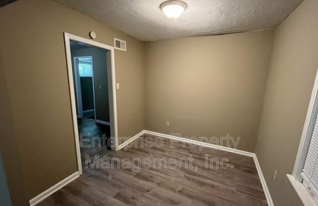 3531 Gowan Drive Gallery 4