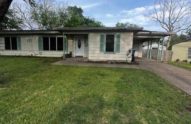 133 Vandenburg Drive photos photos