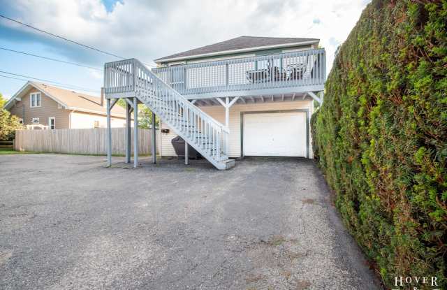 1511 N Green Street unit: 2 photos photos