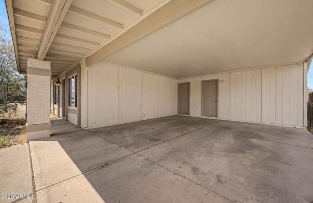 932 W Libra Drive Gallery 4