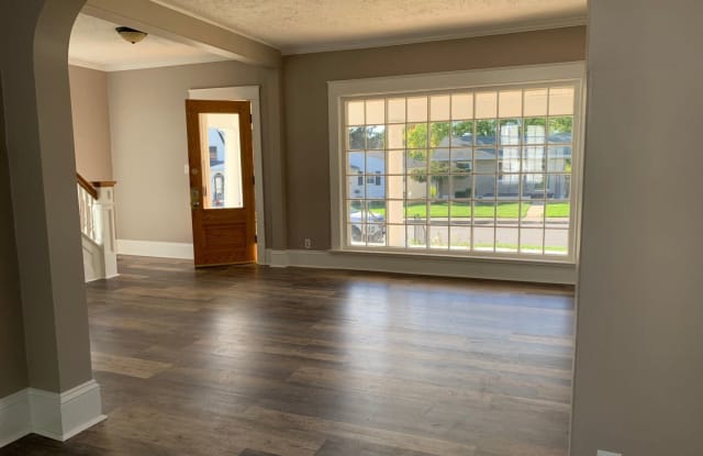 93 Dawson Ave. Richland - 93 Dawson Avenue, Mansfield, OH 44906
