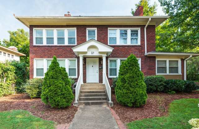 Central AVL - Beautifully Restored and Updated Apartment photos photos