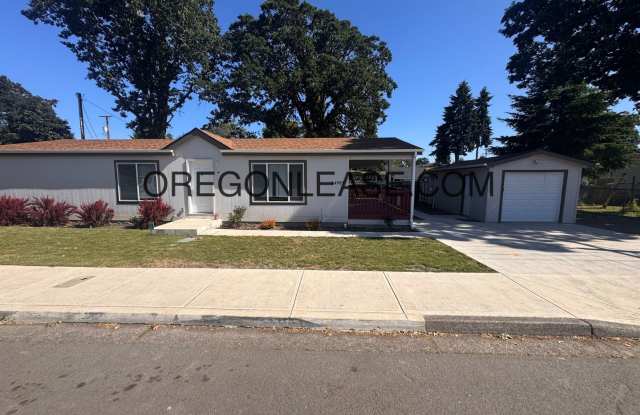 3 bedroom 2 bath Veneta Home photos photos