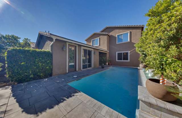 GATED COMMUNITY, 4 BEDROOM W/ POOL  CASITA W/ COVERED ENTERTAING AREA, OUTDOOR FIREPLACE AND TV photos photos