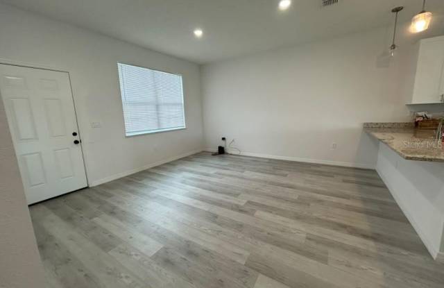 731 DESMOINES Drive Gallery 3