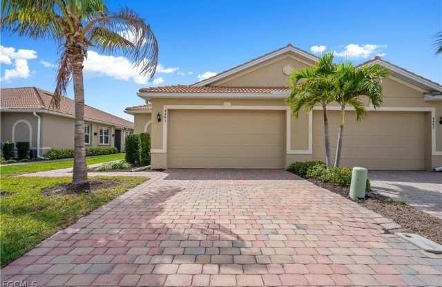 4443 Dutchess Park Road photos photos