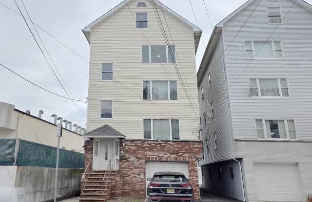 55 FERGUSON ST photos photos
