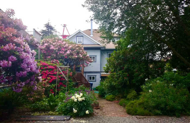 Cute capitol hill home available April! - 117 11th Avenue East, Seattle, WA 98102 Cute capitol hill home available April! - 117 11th Avenue East, Seattle, WA 98102