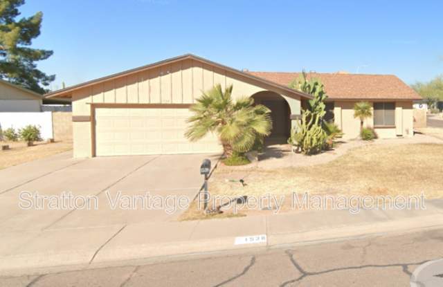 1538 E Mcnair Dr photos photos