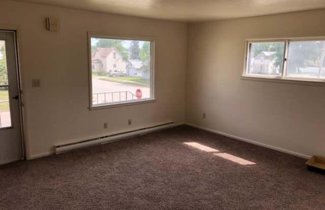 807 3rd Street Southwest - 807 3rd St SW, Valley City, ND 58072