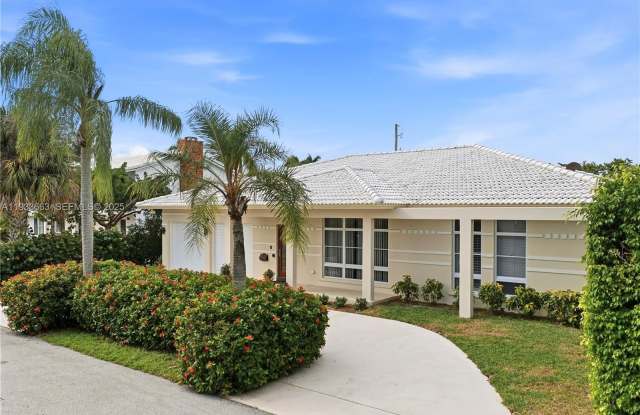 2607 Holy Cross Ln photos photos