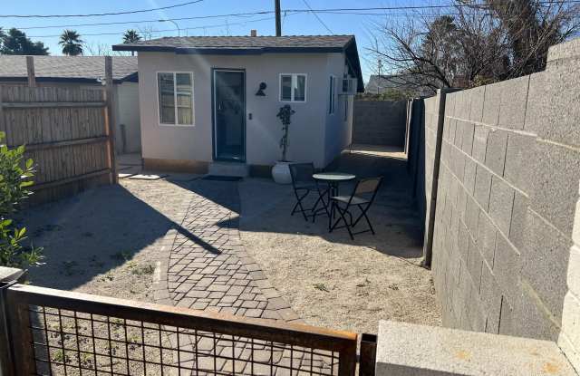 1049 E WEBER Drive Gallery 1