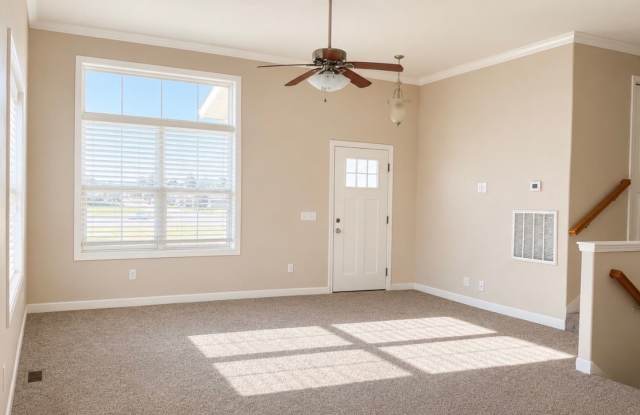 4 Bedroom 3 Bathroom house Gallery 3