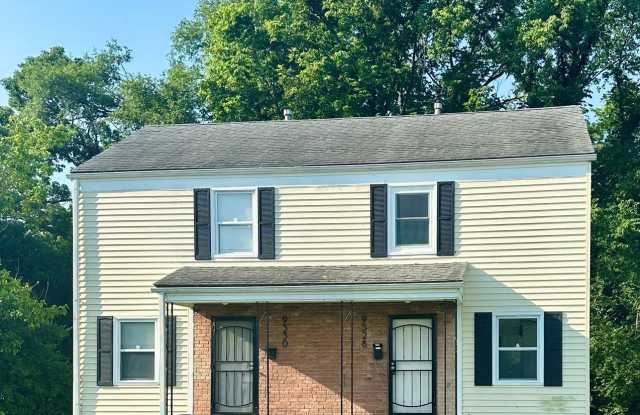 9528 Charlotte St - 9528 Charlotte Street, Kansas City, MO 64131