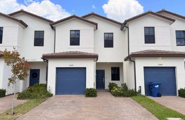 12875 SW 231st Ter photos photos