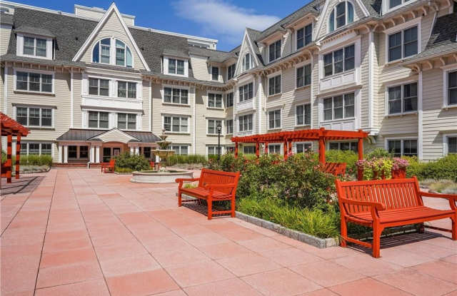 225 Stanley Avenue - 225 Stanley Avenue, Mamaroneck, NY 10543